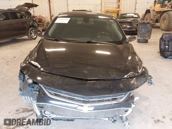 2018 Chevrolet Malibu LT with VIN 1G1ZD5ST4JF242300, listed as a IAAI auction lot 41812034 with 121,769 mi miles. Bid and sale history available at carsss.com. Image 12.