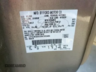 2005 Ford F-250 XL z VIN 1FTSW20535EC02484, wystawiony jako Copart lot #52464845 z przebiegiem Nie podano mil oraz Tytuł czysty. Historia ofert i sprzedaży dostępna na DreamBid. Obrazek 12.