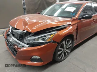 2022 Nissan Altima SR z VIN 1N4BL4CV2NN336165, wystawiony jako IAAI lot #42093865 z przebiegiem 72 340 mil mil oraz . Historia ofert i sprzedaży dostępna na DreamBid. Obrazek 6.