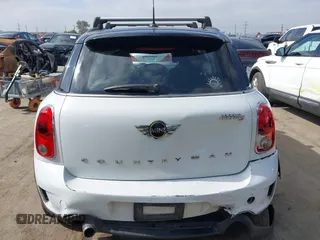 2013 MINI Countryman S with VIN WMWZC3C55DWP24628, listed as a IAAI auction lot 42558387 with 169,269 mi miles and . Bid and sale history available at DreamBid. Image 16.