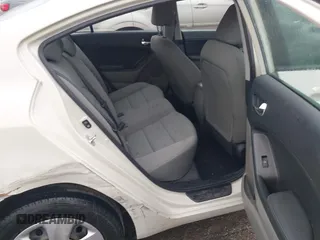 2015 Kia Forte LX with VIN KNAFK4A61F5374690, listed as a IAAI auction lot 42052849 with 47,034 mi miles. Bid and sale history available at carsss.com. Image 8.