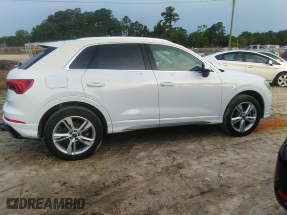2022 Audi Q3 S line Premium Plus with VIN WA1EECF35N1035137, listed as a IAAI auction lot 42279961 with 43,458 mi miles and . Bid and sale history available at DreamBid. Image 13.