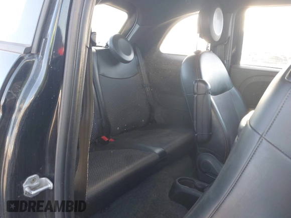 2013 FIAT 500e с VIN 3C3CFFGE7DT744353, выставлен на аукционе IAAI как лот 42257126 с пробегом 61 567 миль миль и . История ставок и продаж доступна на DreamBid. Изображение 8.