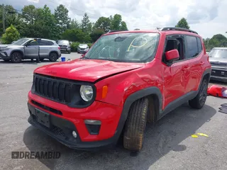 2022 Jeep Renegade Latitude with VIN ZACNJDB16NPN82636, listed as a IAAI auction lot 42501579 with 62,382 mi miles and . Bid and sale history available at DreamBid. Image 2.