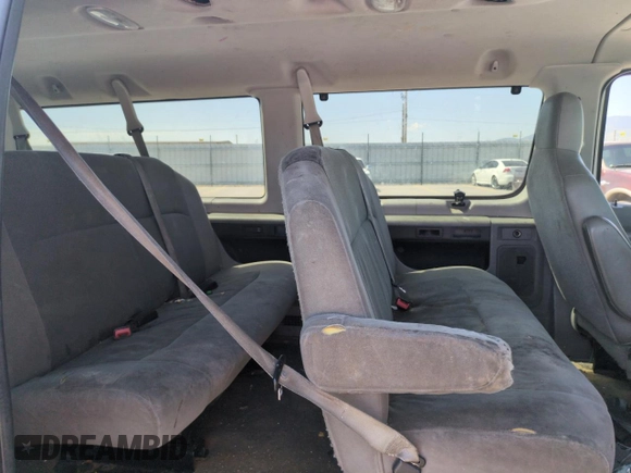 2010 Ford Econoline Passenger XL с VIN 1FBNE3BL4ADA68123, выставлен на аукционе Copart как лот 59915905 с пробегом 118 166 миль миль и Списание • Salvage title. История ставок и продаж доступна на DreamBid. Изображение 11.