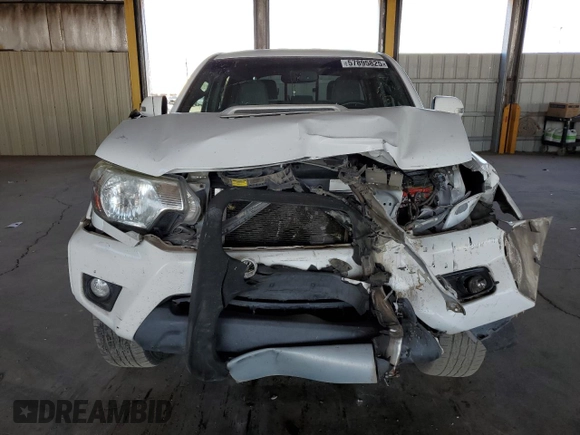 2015 Toyota Tacoma PreRunner z VIN 3TMJU4GNXFM175959, wystawiony jako Copart lot #57895825 z przebiegiem 157 955 mil mil oraz Szkoda całkowita • Salvage title. Historia ofert i sprzedaży dostępna na DreamBid. Obrazek 5.