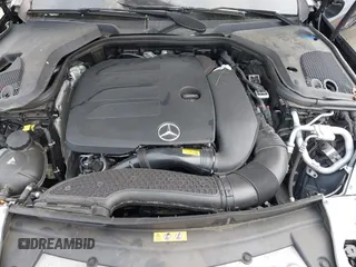 2022 Mercedes-Benz E-Class E 350 with VIN W1KZF8DBXNB084202, listed as a IAAI auction lot 39458247 with 1 mi miles. Bid and sale history available at carsss.com. Image 10.