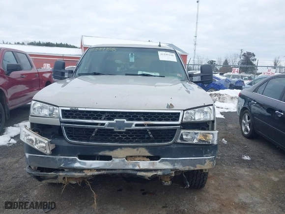 2006 Chevrolet Silverado 2500HD LT3 with VIN 1GCHK23D56F159755, listed as a IAAI auction lot 41299166 with NaN miles. Bid and sale history available at carsss.com. Image 12.