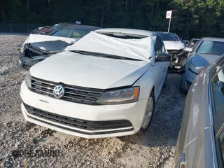 2015 Volkswagen Jetta SE with VIN 3VWD17AJ7FM235397, listed as a IAAI auction lot 40158694 with 205,163 mi miles and . Bid and sale history available at DreamBid. Image 2.