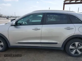 2018 Kia Niro EX with VIN KNDCC3LC6J5148315, listed as a IAAI auction lot 42074938 with 120,117 mi miles and . Bid and sale history available at DreamBid. Image 15.