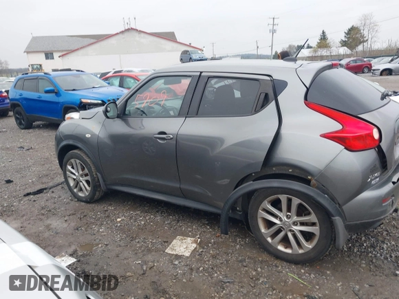 2011 Nissan Juke SL with VIN JN8AF5MV6BT007384, listed as a IAAI auction lot 42025909 with 202,840 mi miles. Bid and sale history available at carsss.com. Image 14.