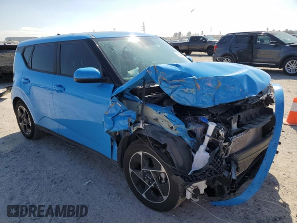 2023 Kia Soul EX with VIN KNDJ33AU8P7209969, listed as a Copart auction lot 45741605 with 19,655 mi miles and Salvage Title. Bid and sale history available at carsss.com. Image 4.