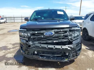 2024 Ford Expedition Max XLT with VIN 1FMJK1H87REA37010, listed as a IAAI auction lot 42169128 with 18,478 mi miles and . Bid and sale history available at DreamBid. Image 6.