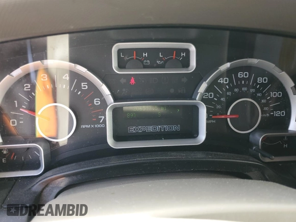 2007 Ford Expedition XLT with VIN 1FMFU16597LA84136, listed as a Copart auction lot 64384935 with 206,517 mi miles and Clean title. Bid and sale history available at DreamBid. Image 9.