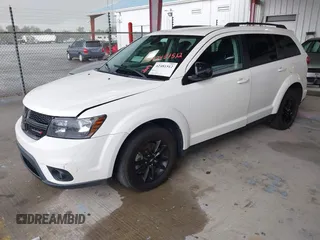 2019 Dodge Journey SE z VIN 3C4PDCBB6KT837425, wystawiony jako IAAI lot #42481512 z przebiegiem 83 382 mil mil oraz . Historia ofert i sprzedaży dostępna na DreamBid. Obrazek 2.