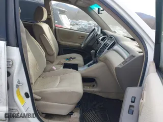 2004 Toyota Highlander with VIN JTEEP21A240036598, listed as a IAAI auction lot 41696106 with 145,242 mi miles. Bid and sale history available at carsss.com. Image 5.