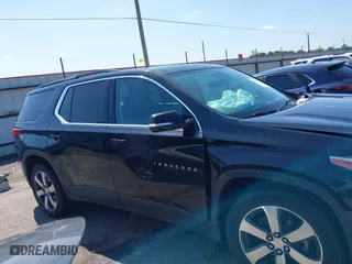 2019 Chevrolet Traverse LT Leather with VIN 1GNERHKWXKJ162413, listed as a IAAI auction lot 39414631 with 87,466 mi miles. Bid and sale history available at carsss.com. Image 13.