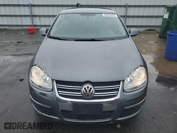 2010 Volkswagen Jetta Limited Edition с VIN 3VWRZ7AJ3AM153920, выставлен на аукционе Copart как лот 63628325 с пробегом 116 644 миль миль и Списание • Salvage title. История ставок и продаж доступна на DreamBid. Изображение 5.