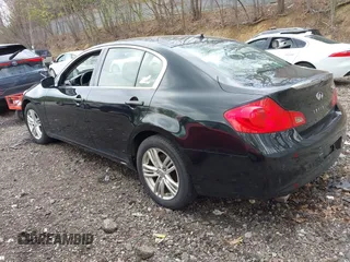 2013 Infiniti G37 x with VIN JN1CV6AR4DM751067, listed as a IAAI auction lot 42155084 with 101,640 mi miles. Bid and sale history available at carsss.com. Image 3.