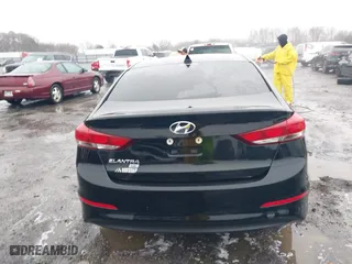 2018 Hyundai Elantra SE with VIN 5NPD74LF5JH402752, listed as a IAAI auction lot 41429536 with 173,526 mi miles. Bid and sale history available at carsss.com. Image 16.