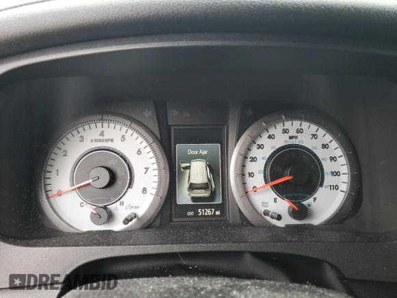2018 Toyota Sienna SE with VIN 5TDXZ3DC3JS965024, listed as a Copart auction lot 51798835 with 51,267 mi miles and Salvage title. Bid and sale history available at DreamBid. Image 9.