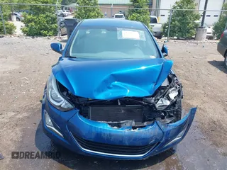 2015 Hyundai Elantra SE с VIN KMHDH4AE6FU350967, выставлен на аукционе IAAI как лот 42390152 с пробегом 92 181 миль миль и . История ставок и продаж доступна на DreamBid. Изображение 13.