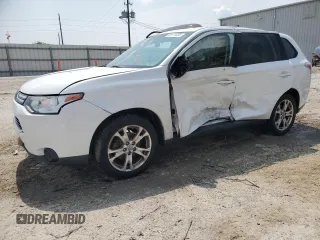 2014 Mitsubishi Outlander SE with VIN JA4AD3A32EZ015938, listed as a Copart auction lot 59175025 with 178,237 mi miles and Salvage title. Bid and sale history available at DreamBid. Image 1.