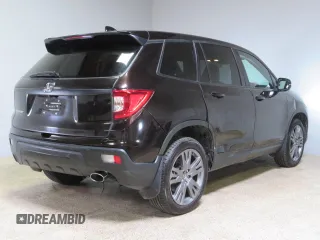 2019 Honda Passport EX-L with VIN 5FNYF7H54KB000839, listed as a Copart auction lot 41631845 with 86,804 mi miles and Salvage Title. Bid and sale history available at carsss.com. Image 3.