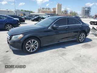 2016 Mercedes-Benz C 300 z VIN 55SWF4JB6GU109038, wystawiony jako Copart lot #54161945 z przebiegiem Nie podano mil oraz Szkoda całkowita • Salvage title. Historia ofert i sprzedaży dostępna na DreamBid. Obrazek 1.