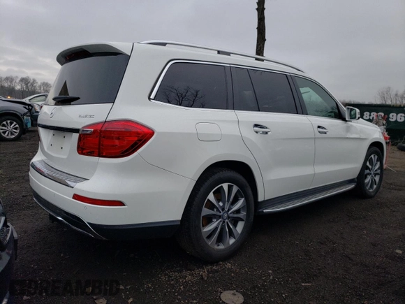 2015 Mercedes-Benz GL with VIN 4JGDF2EE0FA519693, listed as a Copart auction lot 81854063 with 82,137 mi miles. Bid and sale history available at carsss.com. Image 3.