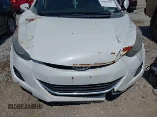 2011 Hyundai Elantra GLS with VIN 5NPDH4AE2BH045135, listed as a IAAI auction lot 39955171 with 209,116 mi miles. Bid and sale history available at carsss.com. Image 6.