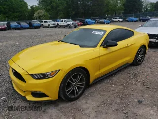 2015 Ford Mustang EcoBoost z VIN 1FA6P8TH0F5336903, wystawiony jako Copart lot #55898215 z przebiegiem 153 745 mil mil oraz Czysty tytuł • Clean title. Historia ofert i sprzedaży dostępna na DreamBid. Obrazek 1.