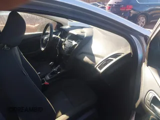 2016 Ford Focus SE with VIN 1FADP3KE5GL200829, listed as a IAAI auction lot 41628505 with 111,053 mi miles and . Bid and sale history available at carsss.com. Image 5.