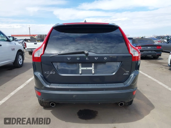 2010 Volvo XC60 3.0T with VIN YV4992DZ8A2120326, listed as a IAAI auction lot 42020822 with 51,911 mi miles. Bid and sale history available at carsss.com. Image 16.
