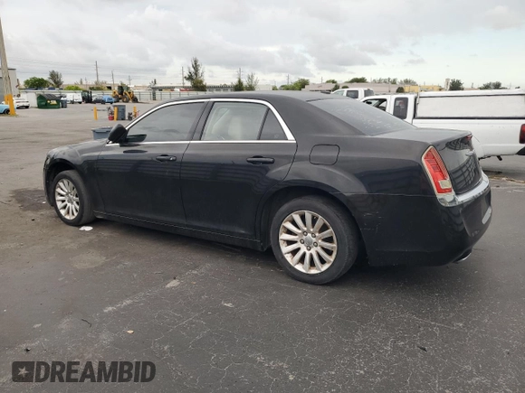 2014 Chrysler 300 with VIN 2C3CCAAG3EH373465, listed as a Copart auction lot 55664055 with 118,284 mi miles and Clean Title. Bid and sale history available at DreamBid. Image 2.