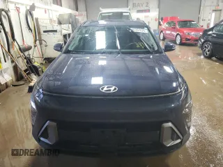 2024 Hyundai Kona SEL with VIN KM8HCCAB3RU044958, listed as a Copart auction lot 50397625 with 28,888 mi miles and Salvage Title. Bid and sale history available at carsss.com. Image 5.