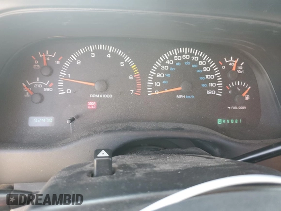 2000 Dodge Dakota Sport with VIN 1B7GG2AN8YS665678, listed as a Copart auction lot 63878554 with 92,470 mi miles and Salvage Title. Bid and sale history available at carsss.com. Image 9.