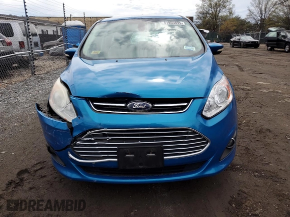2014 Ford C-Max SEL with VIN 1FADP5BU3EL501129, listed as a Copart auction lot 51855895 with 67,462 mi miles and Salvage Title. Bid and sale history available at DreamBid. Image 5.