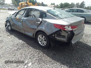 2016 Kia Optima LX with VIN 5XXGT4L35GG022118, listed as a IAAI auction lot 41506708 with 113,160 mi miles. Bid and sale history available at carsss.com. Image 3.
