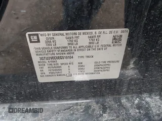 2014 GMC Sierra 1500 SLT with VIN 3GTU2VEC6EG519164, listed as a IAAI auction lot 41802489 with 152,152 mi miles and . Bid and sale history available at DreamBid. Image 9.