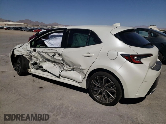 2019 Toyota Corolla Hatchback SE with VIN JTNK4RBE7K3049073, listed as a Copart auction lot 69481624 with 37,494 mi miles and Salvage Title. Bid and sale history available at carsss.com. Image 2.