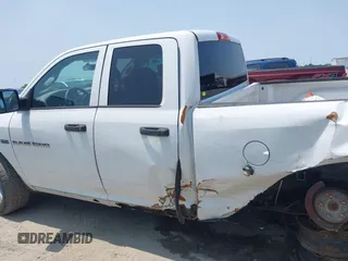 2012 Ram 1500 Express z VIN 1C6RD7FT4CS134208, wystawiony jako IAAI lot #42394244 z przebiegiem 237 895 mil mil oraz . Historia ofert i sprzedaży dostępna na DreamBid. Obrazek 15.