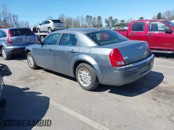 2006 Chrysler 300 with VIN 2C3KA43R06H218634, listed as a IAAI auction lot 41821366 with 150,313 mi miles. Bid and sale history available at carsss.com. Image 3.