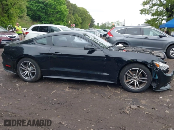 2016 Ford Mustang EcoBoost z VIN 1FA6P8TH8G5221774, wystawiony jako IAAI lot #42275505 z przebiegiem 111 115 mil mil oraz . Historia ofert i sprzedaży dostępna na DreamBid. Obrazek 13.