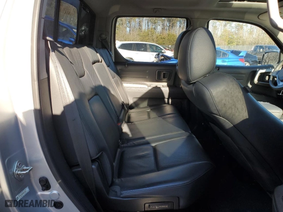 2014 Honda Ridgeline SE with VIN 5FPYK1F63EB014506, listed as a Copart auction lot 41698255 with 100,828 mi miles and Salvage Title. Bid and sale history available at carsss.com. Image 10.