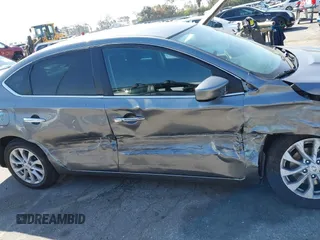 2019 Nissan Sentra SV z VIN 3N1AB7AP5KL621083, wystawiony jako IAAI lot #41838523 z przebiegiem 121 207 mil mil oraz . Historia ofert i sprzedaży dostępna na DreamBid. Obrazek 13.
