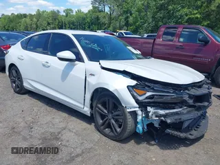 2024 Acura Integra w/A-Spec Package with VIN 19UDE4H35RA011691, listed as a IAAI auction lot 42336087 with 9,722 mi miles and . Bid and sale history available at DreamBid. Image 1.