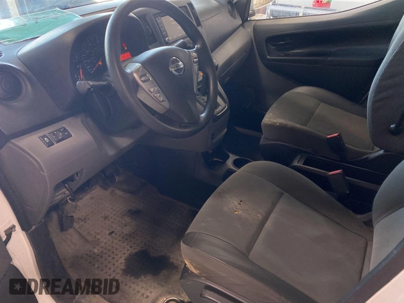 2021 Nissan NV200 SV z VIN 3N6CM0KN2MK702911, wystawiony jako IAAI lot #42785494 z przebiegiem 149 796 mil mil oraz . Historia ofert i sprzedaży dostępna na DreamBid. Obrazek 17.