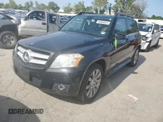 2010 Mercedes-Benz GLK 350 with VIN WDCGG8HB2AF322470, listed as a Copart auction lot 68068624 with 157,618 mi miles and Salvage Title. Bid and sale history available at DreamBid. Image 1.