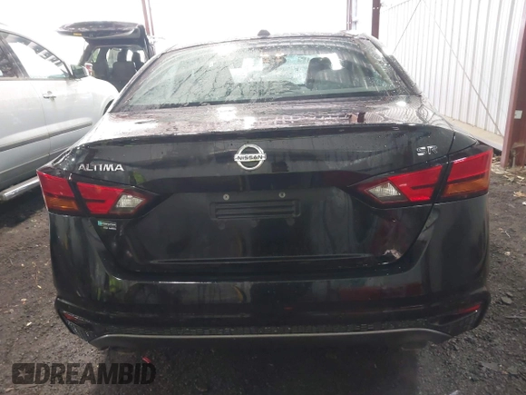 2020 Nissan Altima 2.5 SR with VIN 1N4BL4CV0LC130710, listed as a IAAI auction lot 41971043 with 197,977 mi miles. Bid and sale history available at carsss.com. Image 16.
